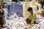 Thí điểm đấu giá thuốc lá ngoại nhập lậu bị tịch thu để xuất khẩu
