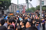 Hàng vạn người dân đứng dọc hai bên đường tiễn biệt Đại tướng