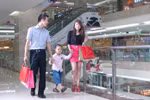 Cơ hội mua sắm giảm giá đến 50% tại Vincom Center Long Biên Outlet