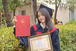 Hành trình vượt khó vào ĐH và trở thành thủ khoa đầu ra của nữ sinh người Nùng