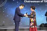 Bà Thái Hương nhận giải thưởng nữ doanh nhân quyền lực ASEAN