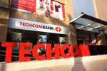 Standard & Poor's nâng hạng triển vọng tín nhiệm của Techcombank lên mức ổn định
