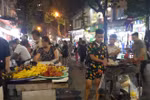 Hà Nội chấn chỉnh tình trạng lộn xộn tại phố đi bộ hồ Hoàn Kiếm