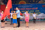 Thầy Bình giúp học sinh hiểu về văn hóa dân gian