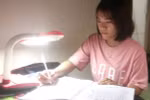 Cô gái Ma Coong đầu tiên học đại học