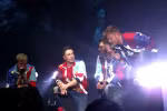 Tin hot: Fan Việt được lên sân khấu hát cùng Westlife
