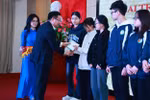Đại học Tài nguyên và Môi trường HN tặng quà Tết cho SV có hoàn cảnh khó khăn 