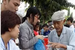 Dân mạng cảm phục quán cơm 5 nghìn của một 'dân chơi'