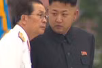 Jang Song-thaek đã nổ súng thách thức Kim Jong-un
