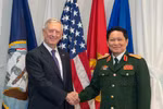 Tướng James Mattis nói gì về Biển Đông và Trung Quốc khi tới Việt Nam?