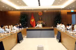 Đông người “nhặt" thì chắc chắn "sạn” sẽ bớt đi