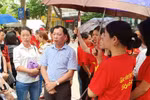 Giáo viên hợp đồng cũng có “con đẻ” và “con nuôi”
