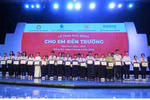 Học sinh vượt khó học giỏi tại Đồng Nai nhận học bổng từ doanh nghiệp Nhật