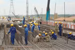 Nợ lương kinh niên, Vinaconex bị "sờ gáy""