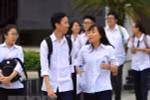 8 thí sinh Hà Nội mang tài liệu, điện thoại di động vào phòng thi
