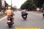 Video: Cán bộ huyện trêu tức CSGT bị “ăn đạn” phải đi bệnh viện