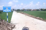 1000 người làm con đường 700m: "Xã không nắm rõ về kinh phí"