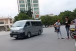ĐHQG HN: ‘Bến xe cóc’ hoạt động 2 năm trong trường, BGH không hề biết?