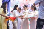 Phụ huynh bức xúc vì Sở Giáo dục làm mất bằng khen của học sinh