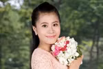 4 nữ sinh nhận thẻ cào điện thoại từ 05/5 đến 11/5