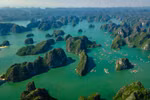 Lan Hạ đẹp ngỡ ngàng từ góc nhìn trên cao