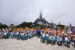 Xúc động hình ảnh “Hành trình tử tế” trên đỉnh núi Bà Đen