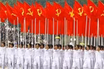 "Kính chiếu yêu và gậy như ý"