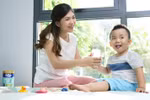 Để “né” rối loạn tiêu hóa cho con, mẹ hãy chọn sữa có đạm tự nhiên