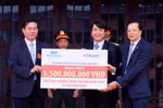 Sovico và HDBank trao tặng kinh phí xây dựng 100 nhà tình nghĩa cho Điện Biên