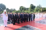 Lãnh đạo Đảng, Nhà nước tưởng niệm các Anh hùng liệt sĩ
