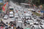 Nỗ lực giảm tai nạn giao thông và khắc phục ùn tắc giao thông