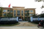 Huyện về thì xã mổ trâu...