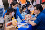 Nhiều trường đại học tại TPHCM chia sẻ thông tin về dự kiến học phí năm 2025