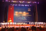 Thầy trò trường Nguyễn Siêu tưng bừng chào năm học mới