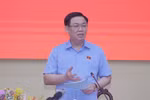 Chủ tịch Quốc hội Vương Đình Huệ làm việc với Ban Thường vụ Tỉnh ủy Bến Tre