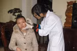 Cô gái bị xăm rết lên mặt sẽ ra Hà Nội để tiếp tục điều trị thẩm mỹ