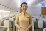 Vietnam Airlines đổi trang phục: Thông điệp chưa đủ mạnh và thuyết phục