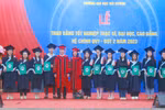 Trường Đại học Hải Dương trao bằng tốt nghiệp cho 13 thạc sĩ và 352 sinh viên