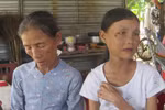 Thiếu nữ hóa bà lão tuổi 50: “Cuộc đời em như đóng sập lại”