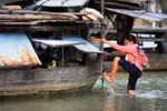 Ở hang đá cũng đưa con đi học