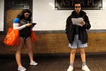 Ảnh: Người New York hưởng ứng ngày "Không mặc quần"