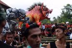 Người dân đảo Bali, Indonesia ăn mừng năm mới