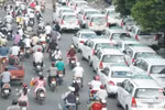 Đội trưởng Thanh tra giao thông “đứng sau” điều hành xe taxi “dù”?