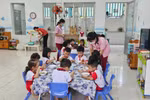 Giáo viên TPHCM được nhận quà Tết 1,8 triệu đồng/người