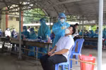 Giáo viên bức xúc vì bị cách ly y tế khi quay trở lại dạy học ở huyện Tân Hưng