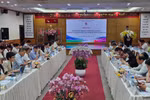 Đề xuất nhân viên trường học là nhà giáo