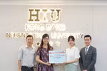 Sinh viên Trường Đại học Quốc tế Hồng Bàng được tặng 5.000 cái khẩu trang