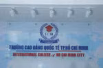 Phụ huynh tố cô giáo chụp ảnh nữ sinh tắm khiến hai học sinh phải vào viện
