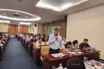 Dạy 2 buổi/ngày, giáo viên không được bồi dưỡng thêm khiến địa phương loay hoay