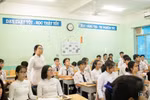 Ôn tập cho học sinh thi tốt nghiệp ở TP.HCM: Mỗi trường thu tiền một kiểu